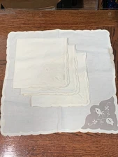 Madeira Embroidered Napkins Set Of 6 With Scalloped Edges 14898