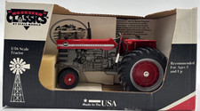 MASSEY FERGUSSON 1100 Tracteur 1/16  jouet ancien USA Country Classic vers 1980