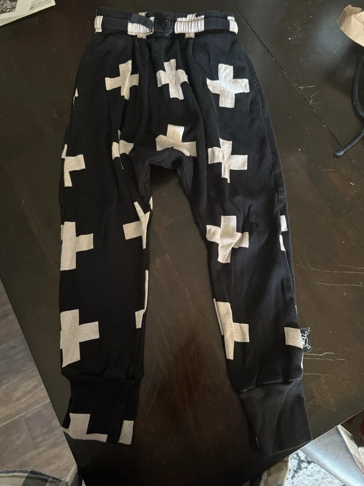 Nununu Boys Pants (lot of 3) 2 Pair of size 3-4 and 1 Pair of size 4-5 - Image 3 of 4