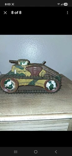 Vintage Marx Tin Tank and Vintage Tin Litho Jeep Both In Good Condition