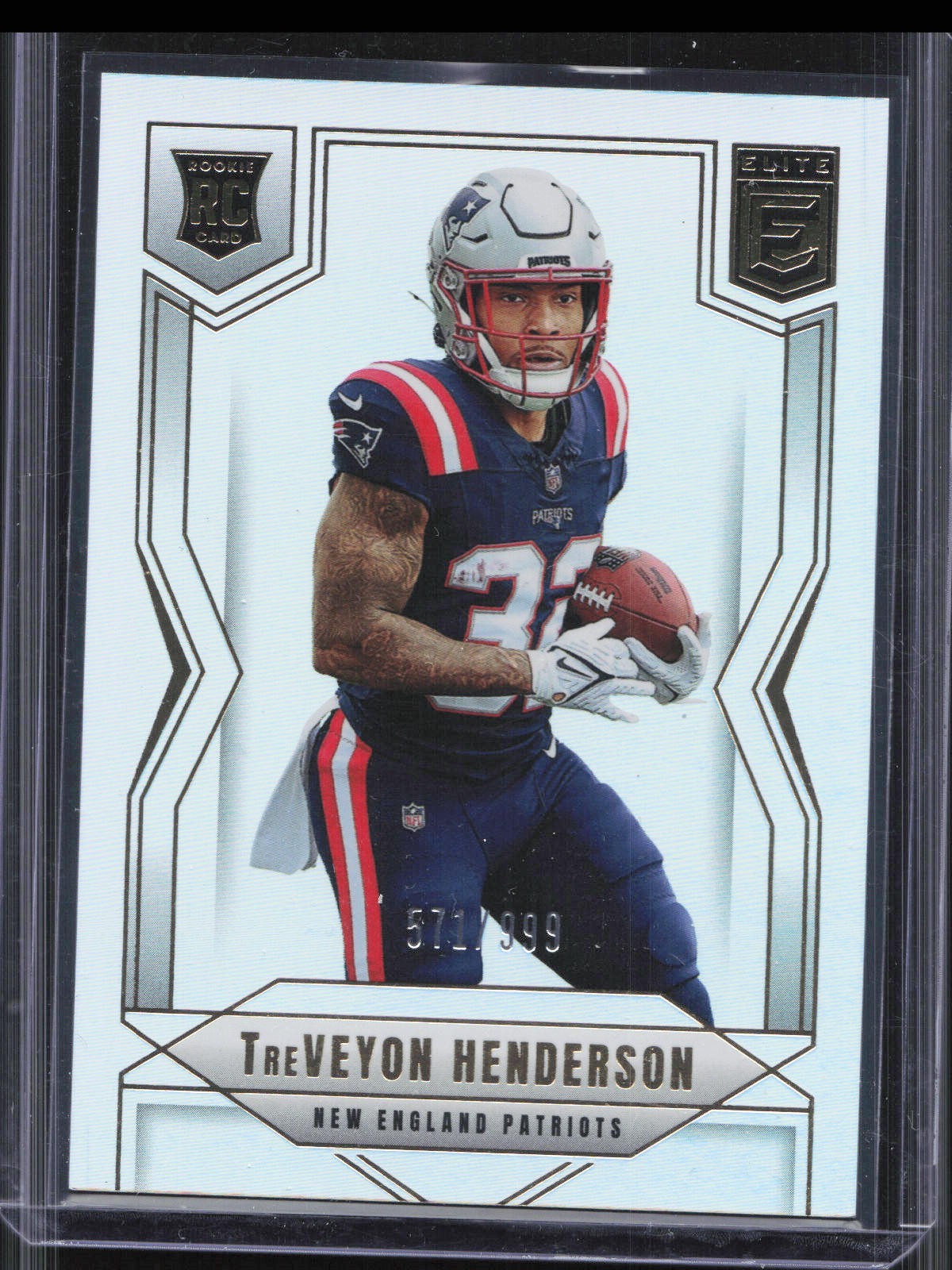 2025 Panini Donruss Elite TreVeyon Henderson #152 Rookie RC /999 Patriots