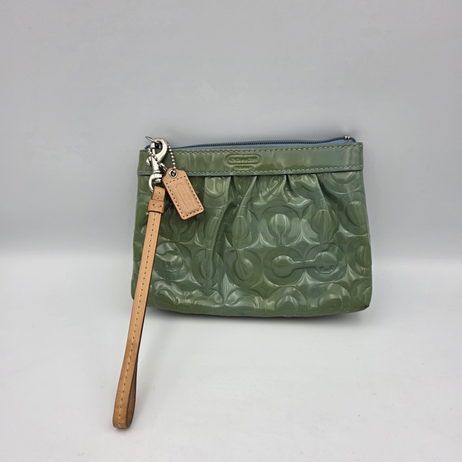 Coach Signature Logo Green Embossed Patent Leather Zip Wrislet Wallet