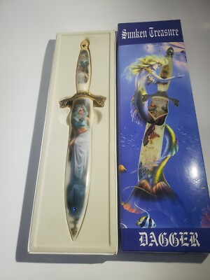 VINTAGE SUNKEN TREASURE SEXY BLUE HAIR AND EYES SWORD WOMAN 12 DAGGER SHEATH-BOX