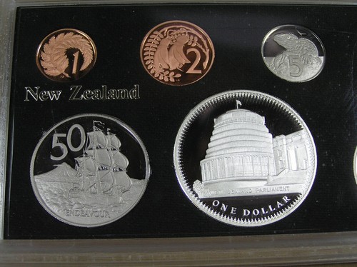 Nouvelle Zélande 1978 Epreuve Set dans étui officiel émission 7 pièces dont 1 argent, certificat - Photo 7/9