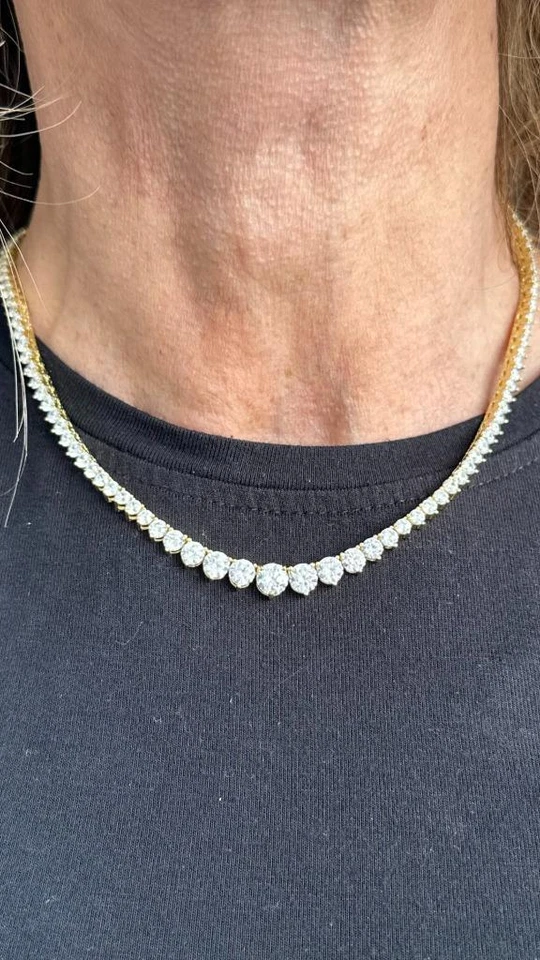 Collar de tenis Riviera redondo de zafiro blanco de plata de ley de 18 quilates para graduados