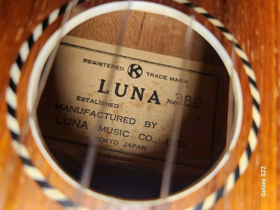 Luna Soprano Ukulele Model 380 Made In Japan No Reserve - Image 2 of 4