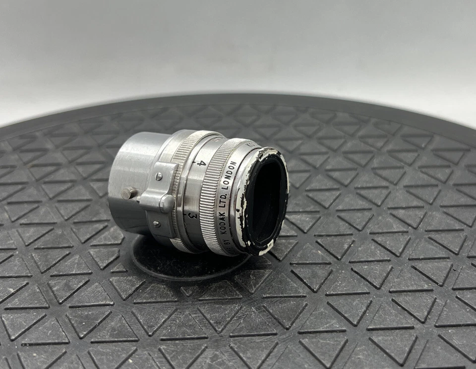 VINTAGE KODAK ANASTIGMAT F-1.9 25MM CINE FILM MOVIE CAMERA - SUPER RARE #430 - Image 3 of 4