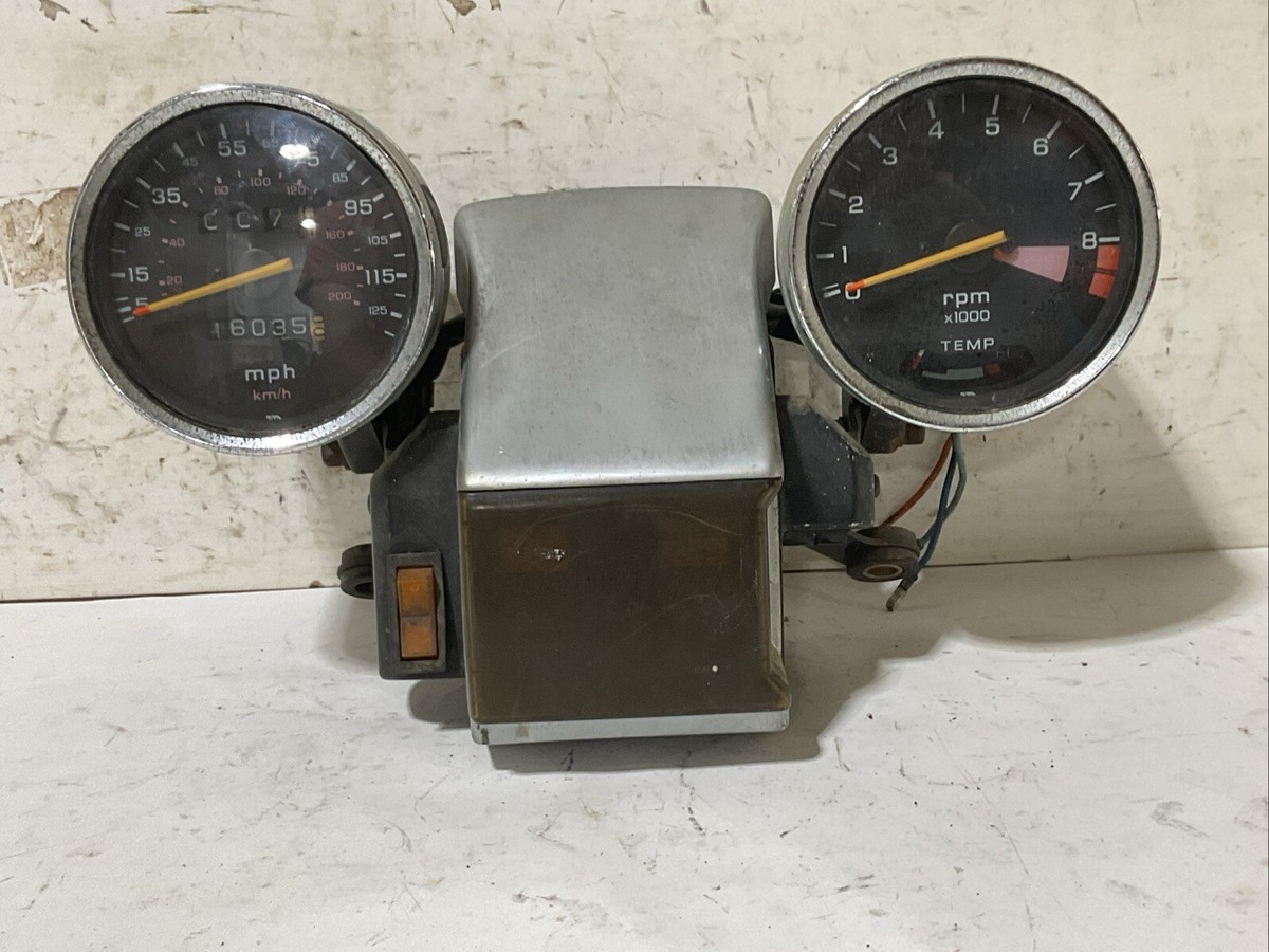 Honda VT 700C Shadow Speedometer - Tachometer-Dash | Front | OE
