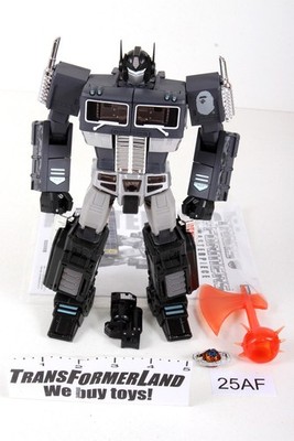 Transformers Masterpiece Convoy BAPE Blackcamo Ver 100% Complete