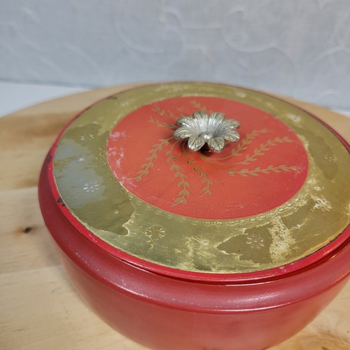 Vintage AVON Persiano Legno Beauty Dust Dish 5" Rosso Oro Coperchio Floreale Puff - Foto 10 di 12