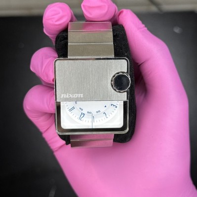 Nixon THE MURF ジャンク Nixon The Murf Watch Silver and Blue Needs Battery Good Condition