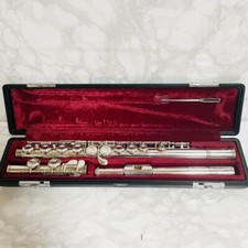 YAMAHA YFL 211S Includes CONCERT FLUTE Silver Plating with Hard Case USed Japan