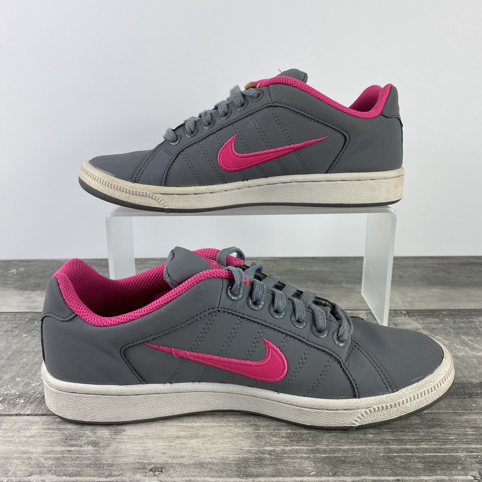 nike court tradition