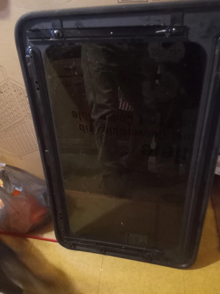 Chevy Malibu 2005 techo corredizo de fábrica Foto 2 de 2