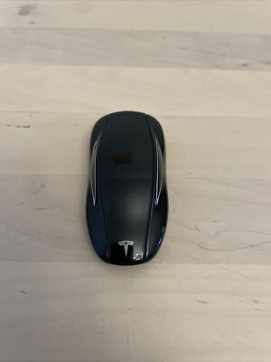 2012-17 TESLA MODEL S SMART KEY REMOTE FOB FCC: AQO002 1043806-00