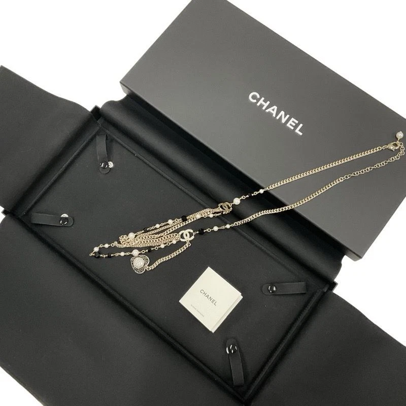 Ciondolo Collana CHANEL Choker Oro Nero Coco Marchio Cuore Strass Perla Lunga