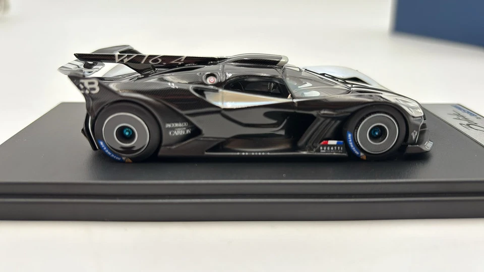  LS528E Looksmart Bugatti Bolide Quartz White 1/43 - Immagine 3 di 4
