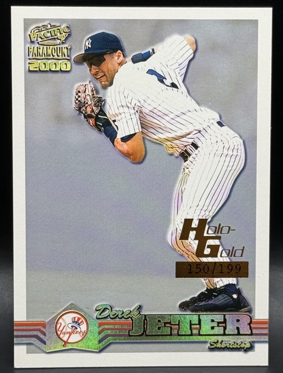 2000 Pacific Paramount Holo Gold Derek Jeter 150/199 NM #159 New York Yankees