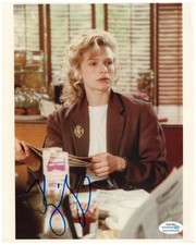 Kyra Sedgwick Signed Autographed 8x10 Photo ACOA