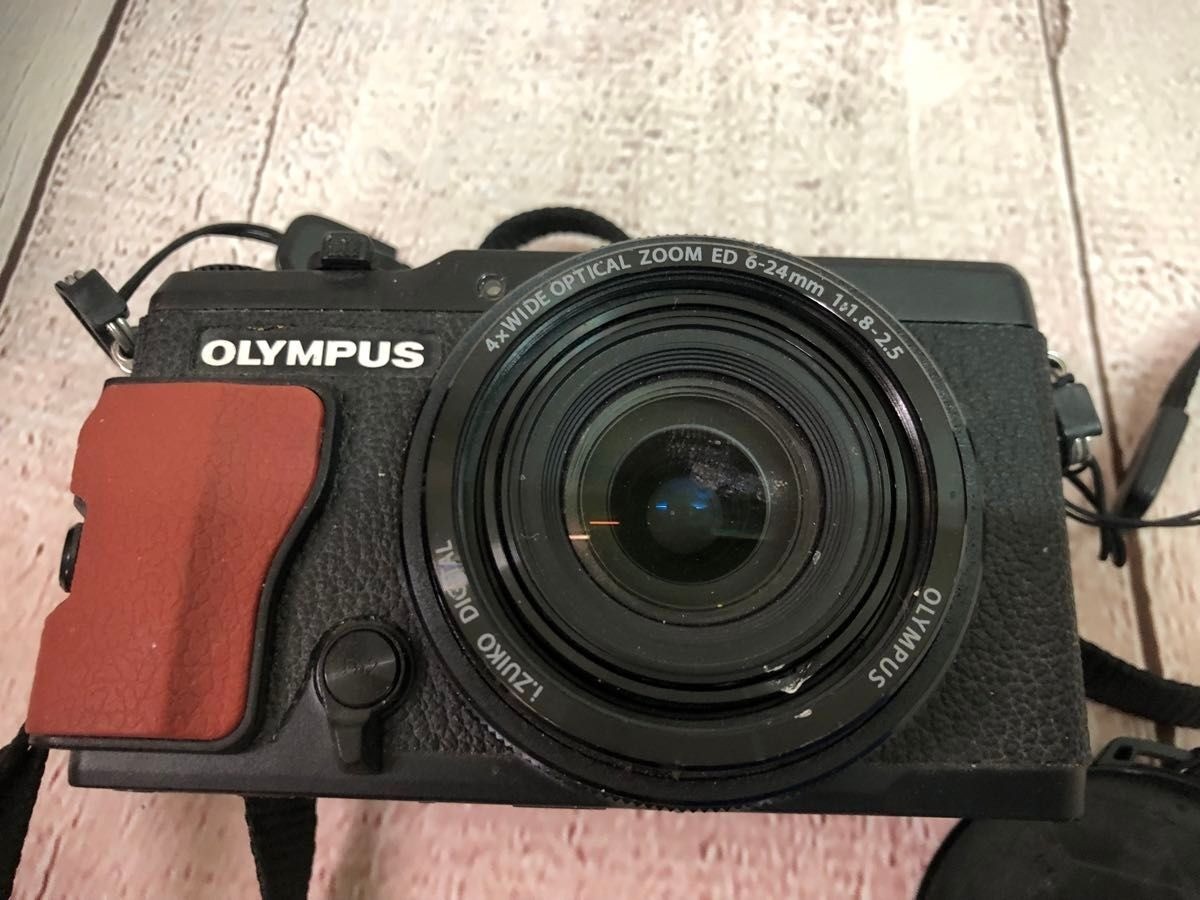 Olympus Stylus XZ-2 12.0MP Digital Camera No tested Junk