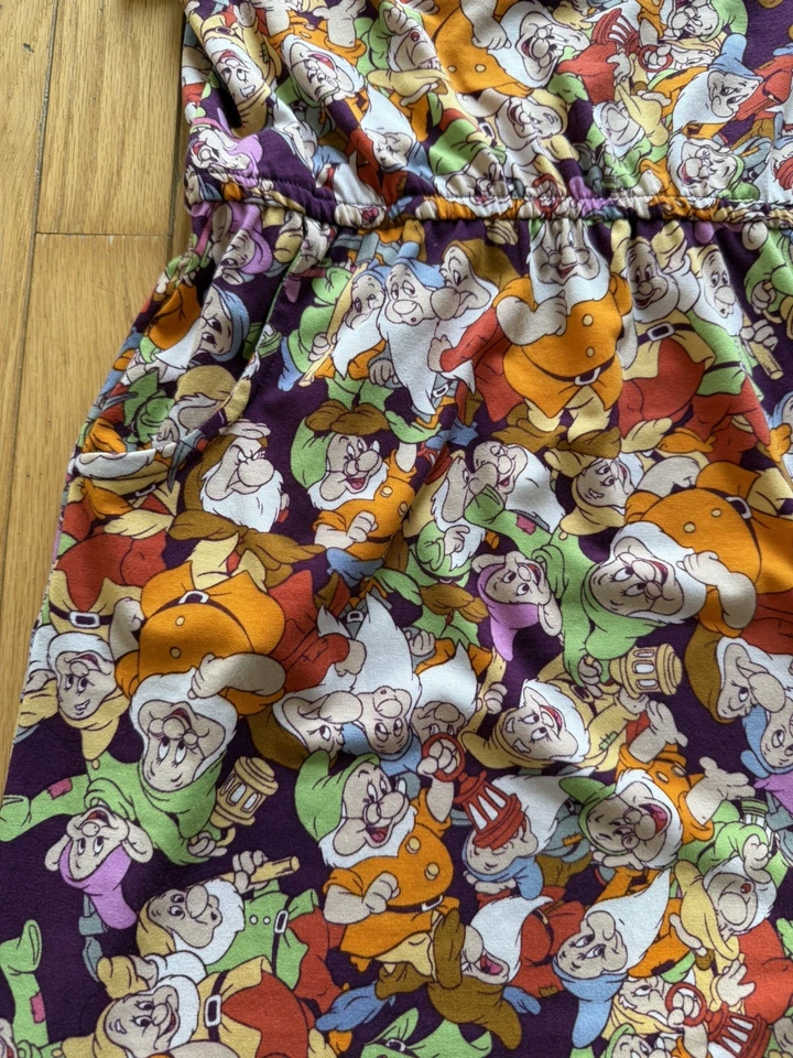 Vestido Lularoe Niñas Talla 8 Disney Blancanieves y Los 7 Enanitos Con Bolsillos Foto 3 de 4
