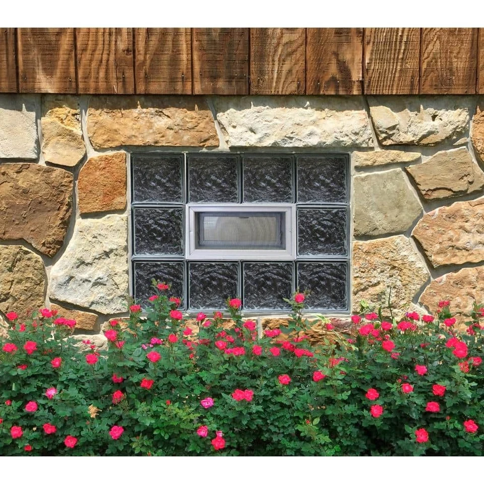 31 In. X 13.5 In. X 3.125 In. Frameless Ice Pattern Vented Glass Block Window-32 - Image 3 of 4