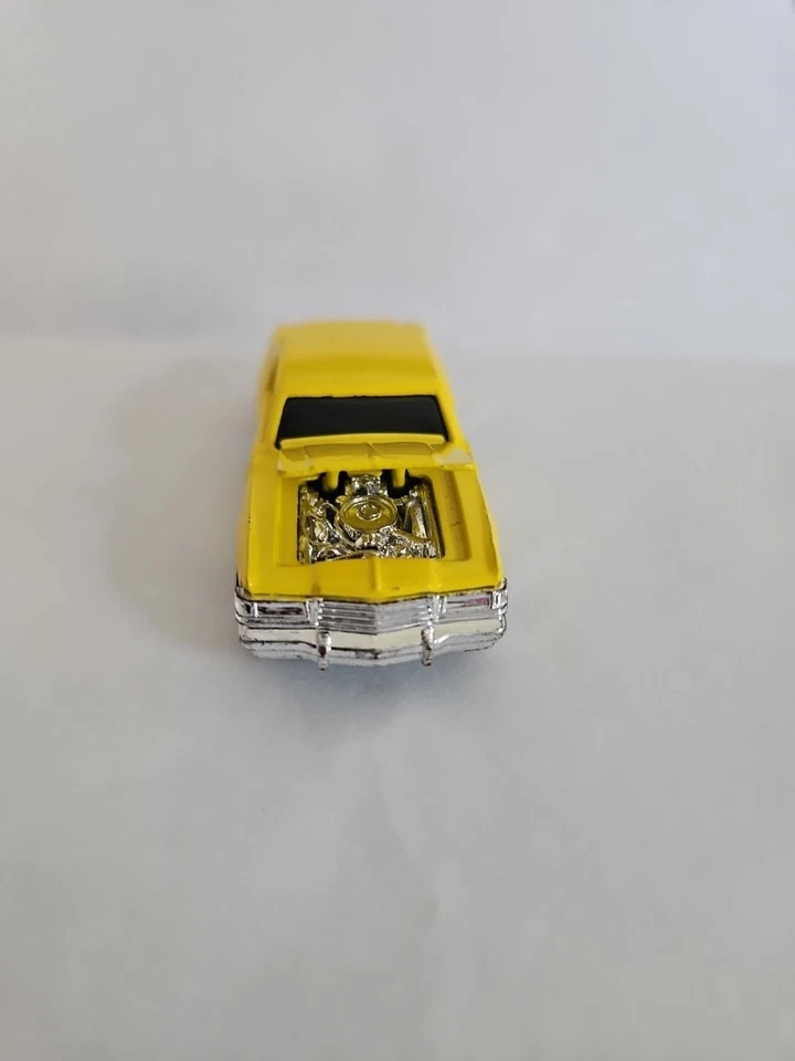 Corgi Dodge Magnum Vintage Rare Yellow - Image 2 of 4