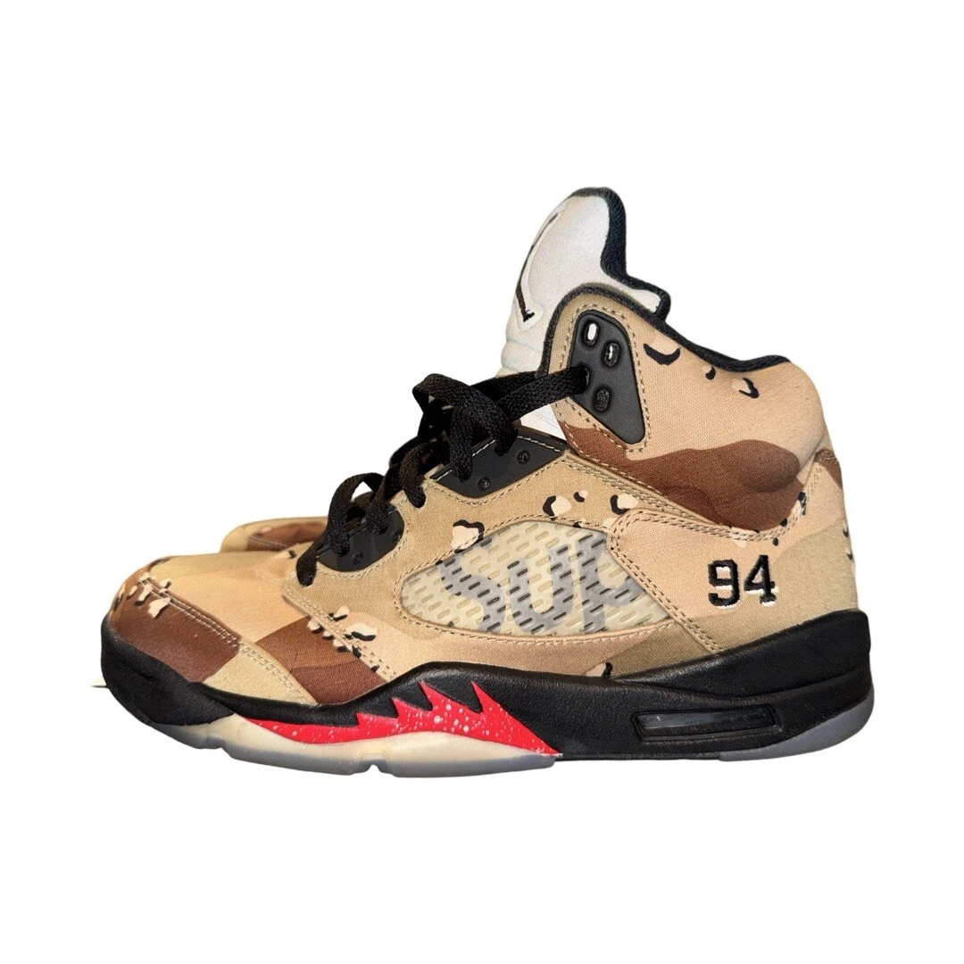 Taille 9   Supreme x Air Jordan 5 Retro Desert Camo porté 1 fois (824371 201)