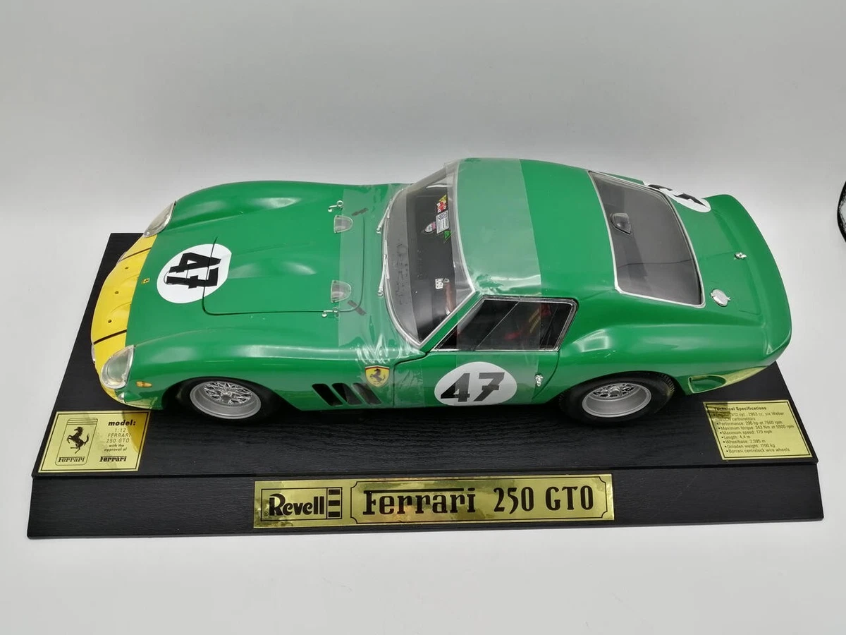 Revell Ferrari 250 GTO 1:12 金属製モデルキット s-l1200.webp