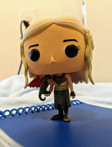 funko daenerys dragon