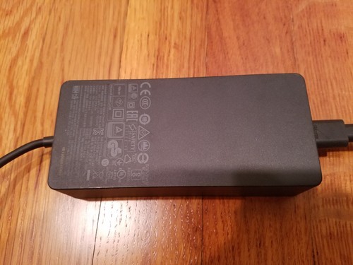 Microsoft Surface Docking Station (1661) + Power Adapter (1749) - Looks New - Picture 4 of 7