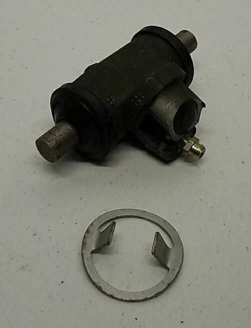 Cilindro de rueda de freno de tambor automotriz WC108131 Wagner WC108131 Foto 2 de 3