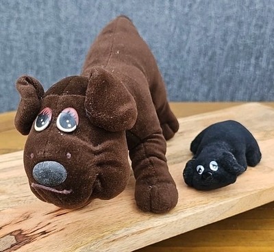 POUND PUPPIES HORNBY HOBBIES 1984 ''YAPPIES'' PLÜSCH BRAUNER HUND & SCHWARZER WELPE RETRO