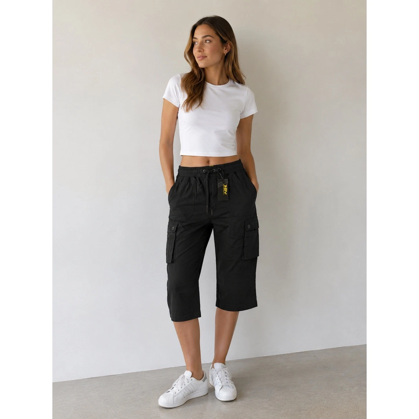 Outdoor Sports Womens Crop Pants XXL Black Cargo Utility Gorpcore NWT
Opens in a new window or tab