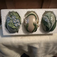 Fritz & Floyd Elegant Eggs Set of 3 Painted Candles Few Small Surface Scratches