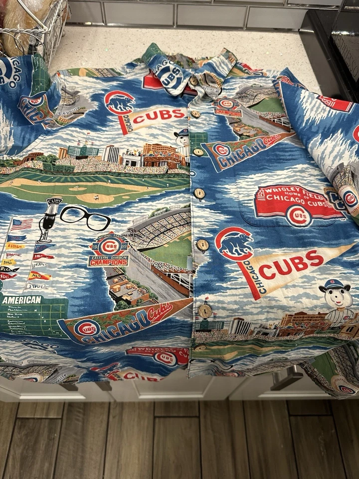 Vintage Chicago Cubs Button Up Reyn Spooner Shirt Size XL - Image 4 of 4