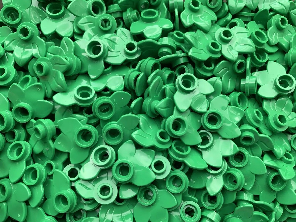 Lego 32607 Plant / Lily Pad / Leaf Leaves - NEW in BRIGHT green