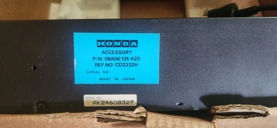 Honda 08A06-131-420CD Changer Trunk Kit CD 2332H - Image 4 of 4