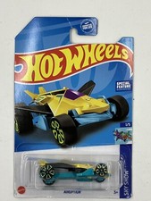 Hot Wheels - Hw - Sky Show - Airuption - Yellow - 19250