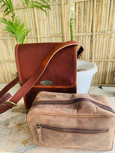 Mens Genuine Leather Goat Brown Crossbody Shoulder Satchel Free Toiletry Bag - Picture 3 of 6