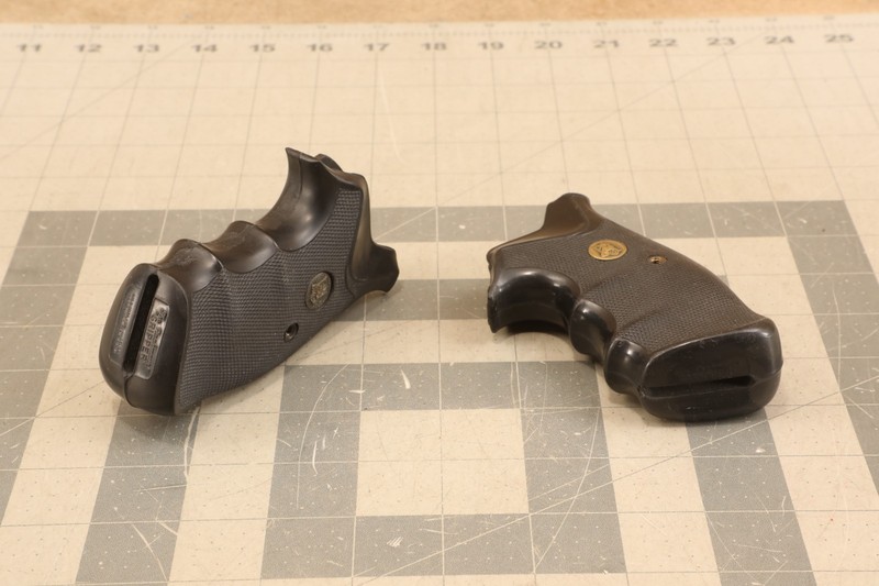Pachmayr "Gripper" Rubber Grips for S&W K frame Square Butt Style Revolver