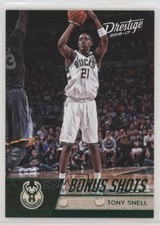 2016-17 Panini Prestige Bonus Shots Green 4/5 Tony Snell #106 y0i