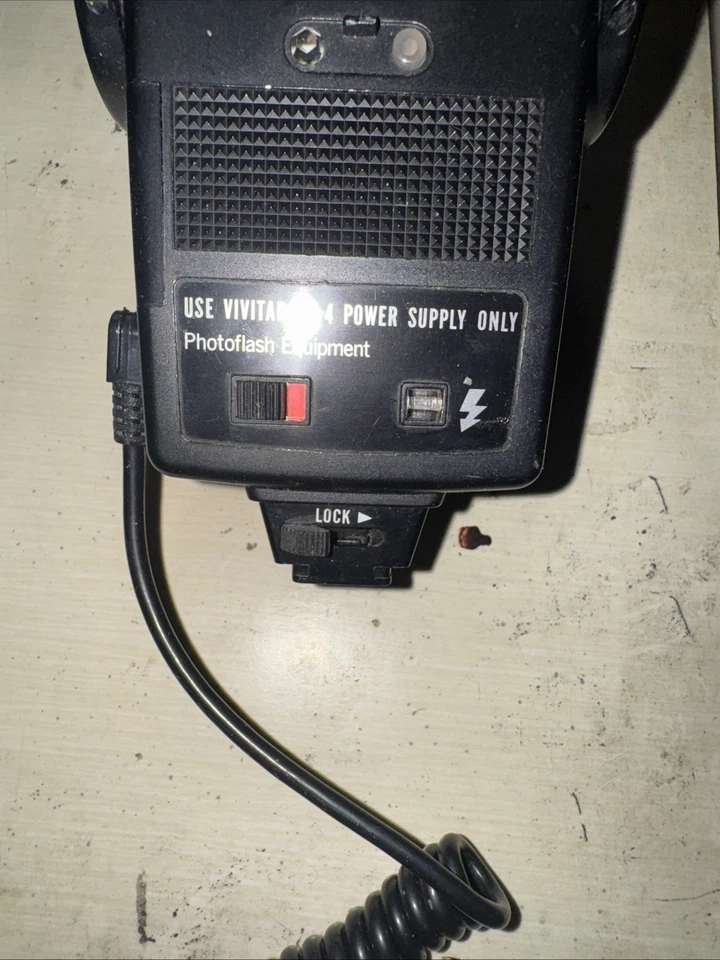 Vivitar 283 Auto Thyristor Universal Electronic Shoe Mount Tilt Camera Flash - Image 4 of 4