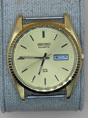 Seiko Quartz 5Y23 Gold Tone Day Date Men’s Watch – Vintage – Working