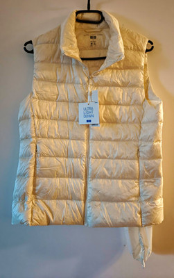 Uniqlo Ultra Light Down Damen Daunenweste beige S, ärmellos gesteppt kurz