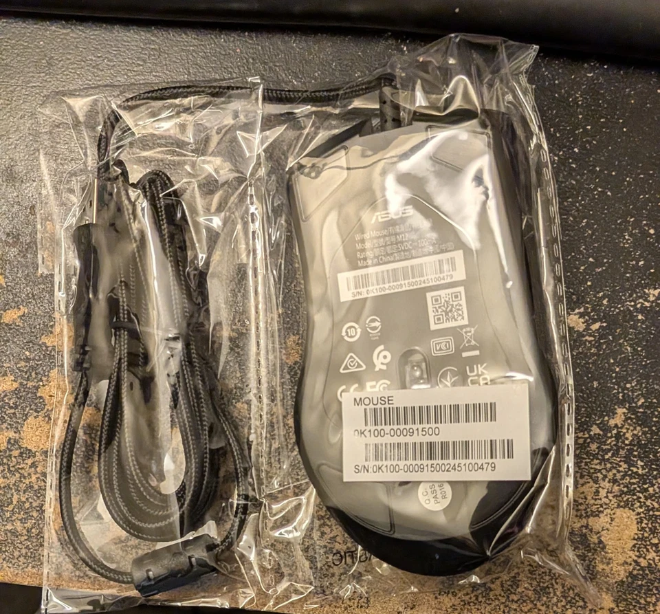 Asus M12 Wired Mouse (0K100-00091500) [New] - Image 2 of 2