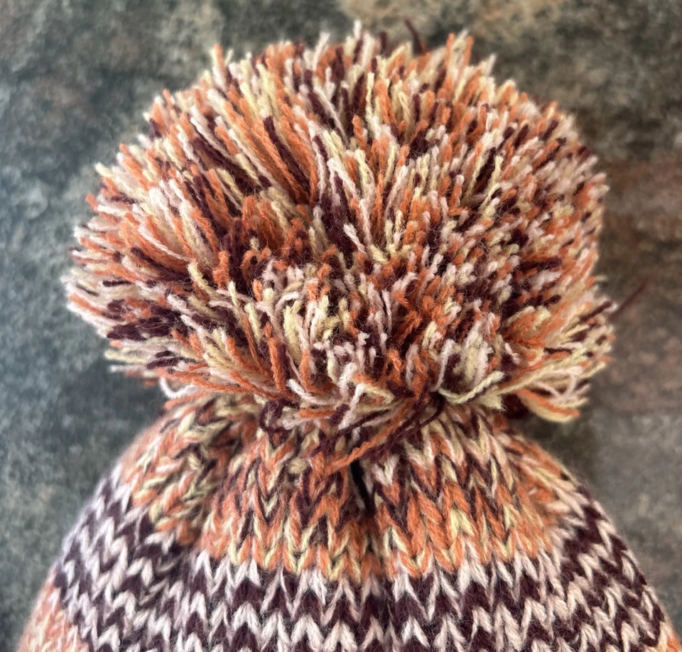 Columbia Winter Blur Pom Pom Beanie Fleece Lined Thick Knit Burgundy Pink Winter - Image 4 of 4
