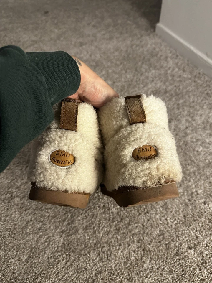 Emu Australia Shearling Leather Boots Size 9 Retail $160 - Image 4 of 4