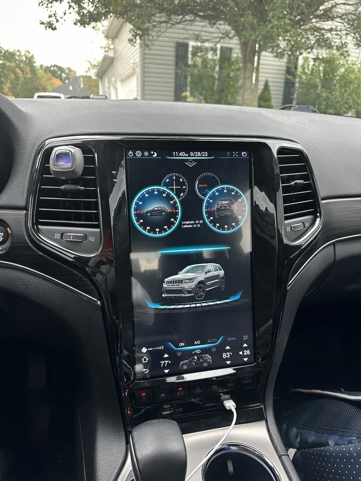 2014-2021 13.6 英寸碳素收音机 Android 10 适用于吉普 SRT / TrackHawk 大切诺基 — 第 3/4 张图片