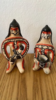 Brazil Amazon Karaja Indigenous tribal rare Ritxoko ceramic doll, set of 2